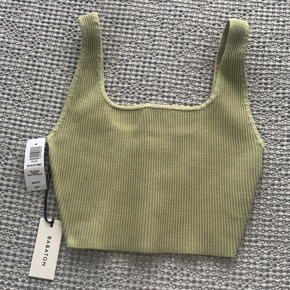 Aritzia Sculpt knit crop